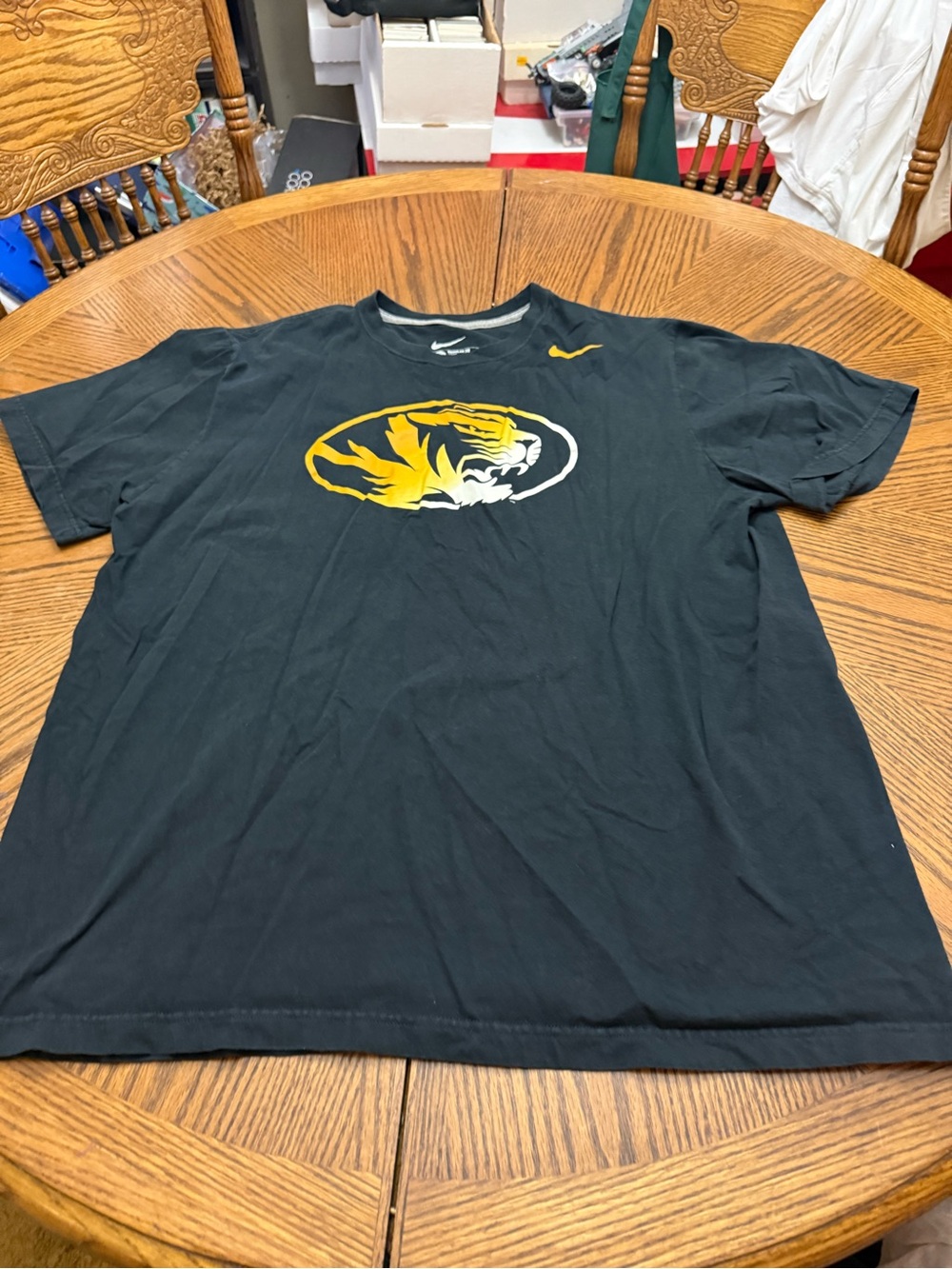 Nike Men’s Black MU Tigers T-Shirt with Yellow Tiger Logo